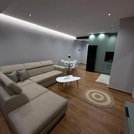 Apartment Sissy & Bros Sarande